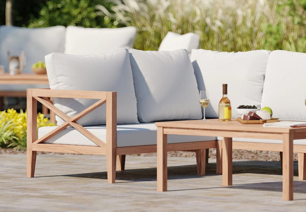 How to Elevate Any Garden With Just Three Pieces