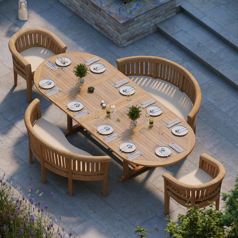 Ovaler Tisch, 2–3 m, 4 cm Platte mit 2 SF Stühlen und 2 Bänken und Kissen